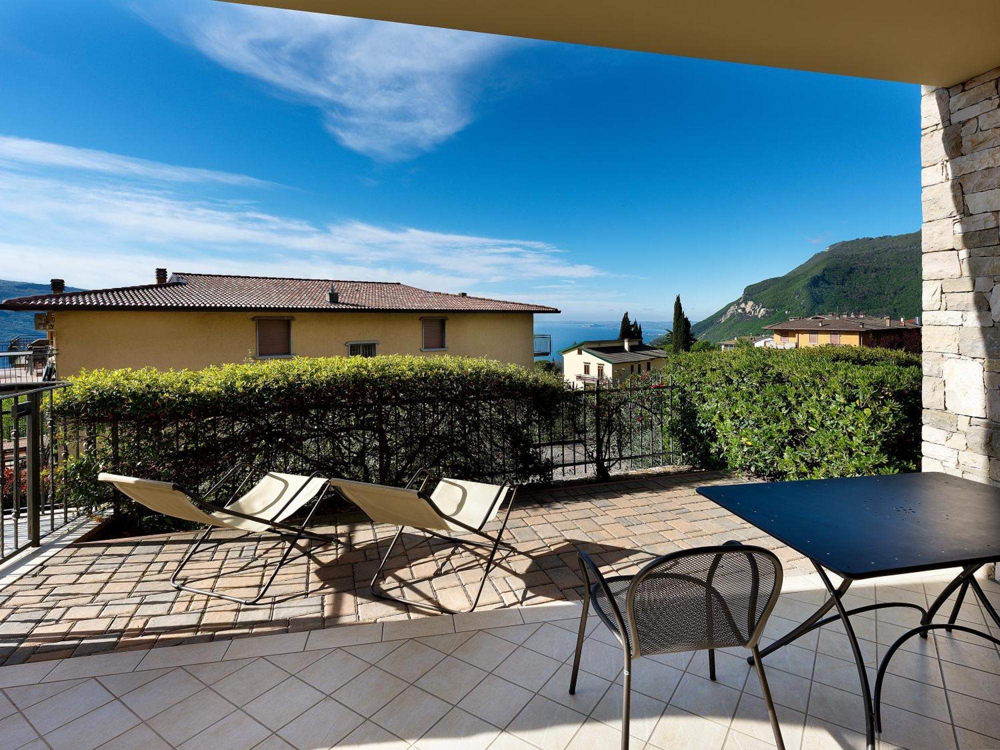 Residence Besass, Gtsgroup Tignale Exterior foto