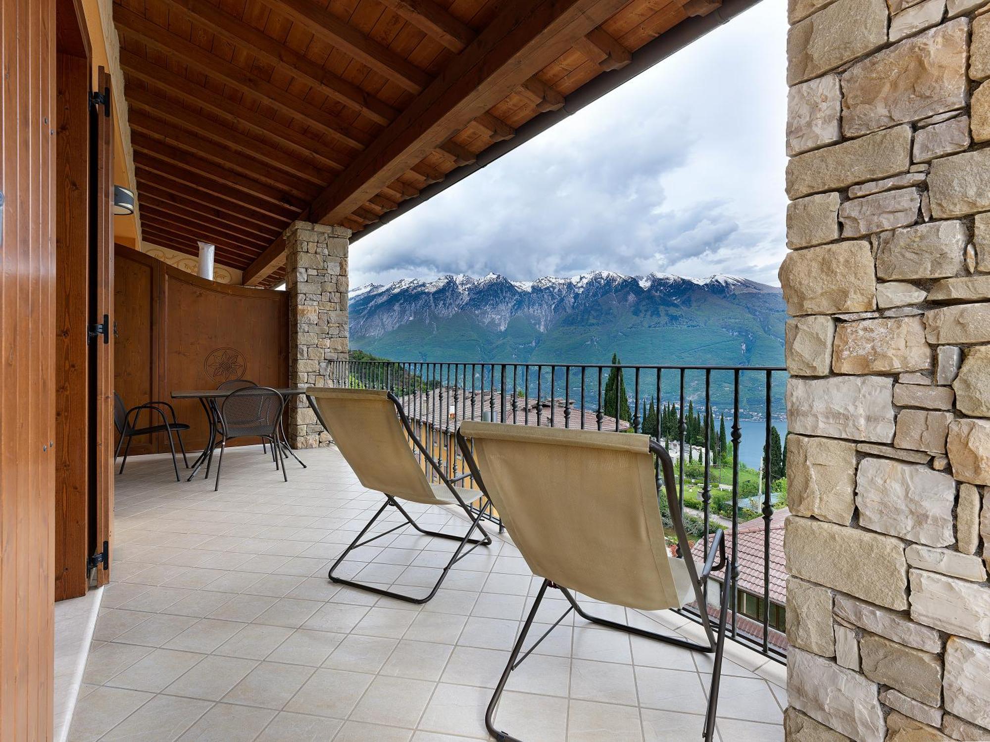 Residence Besass, Gtsgroup Tignale Exterior foto