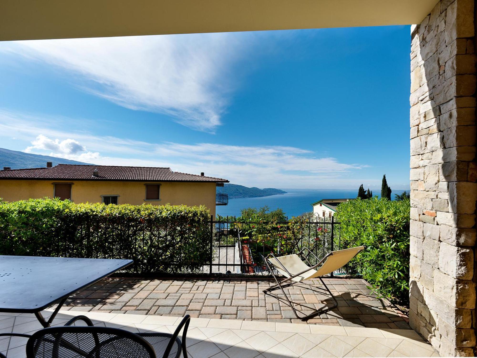 Residence Besass, Gtsgroup Tignale Exterior foto